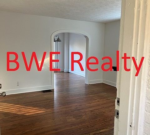 3rd image of 411 Avondale Dr