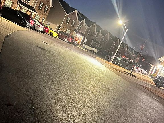 3rd image of 3507 Symphony Ln
