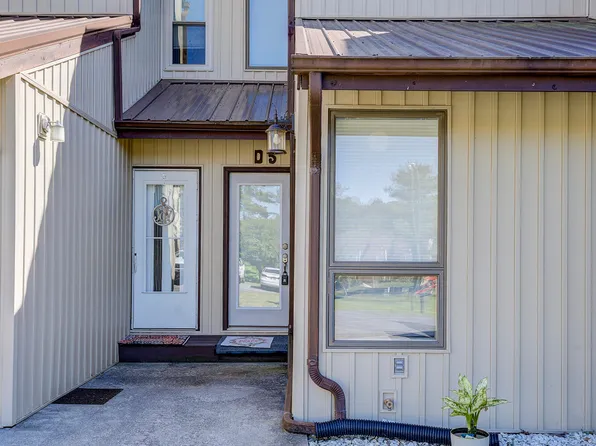 780 Hamilton Rd APT D5, Blountville, TN 37617