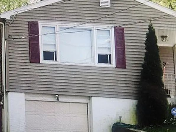 156 Burwell Rd, West Haven, CT 06516