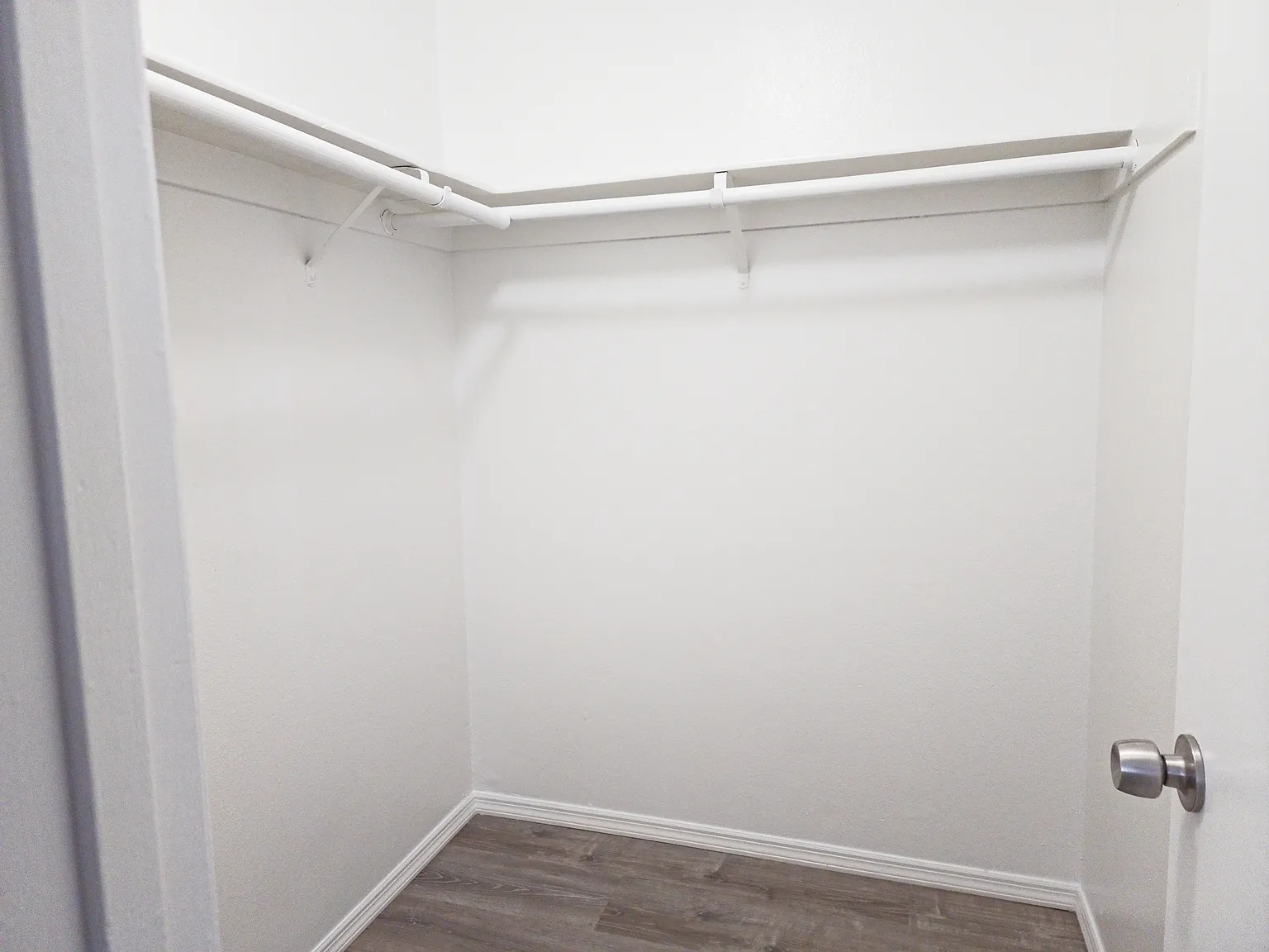 2 bed, 853 sqft, $1,495 — Photo 4