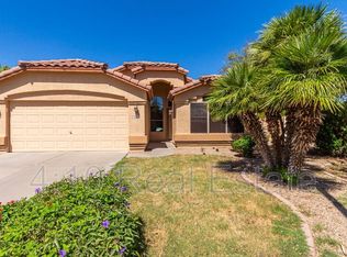 2204 S Peppertree Ct, Gilbert, AZ 85295