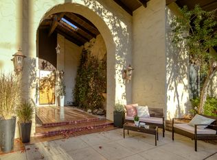 2231 Oak Ridge Dr, Redding, CA 96001