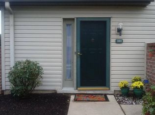 301 Cherrington Dr, Harrisburg, PA 17110