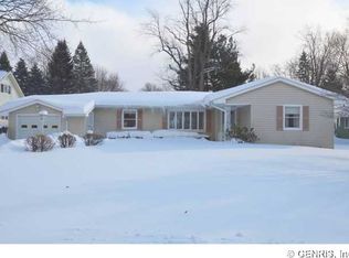 197 Willowen Dr, Rochester, NY 14609