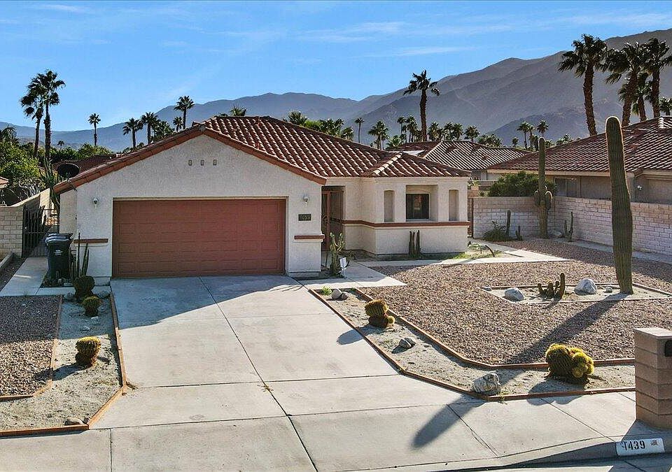 1st image of 1439 E Francis Dr