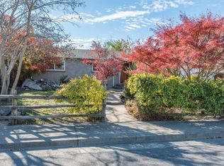 1040 Crinella Dr, Petaluma, CA