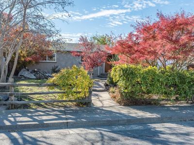 1040 Crinella Dr, Petaluma, CA, 94954
