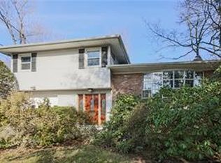 112 Harvard Rd, Scarsdale, NY 10583