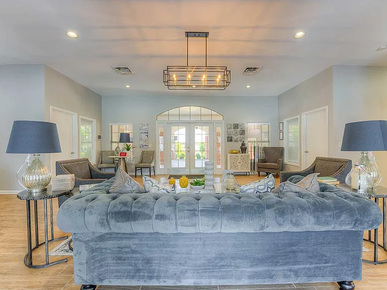 Parham Pointe — Photo 22