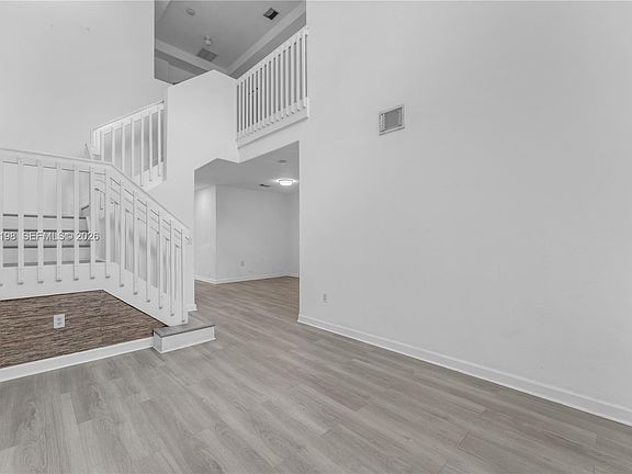 4th image of 14970 SW 9th Ter