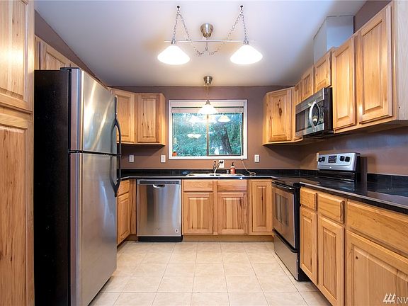 3rd image of 1802 S Highland Ave