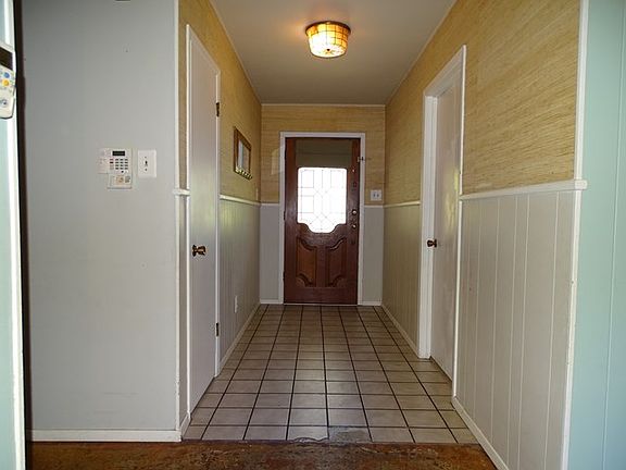 2nd image of 1508 Ulex Ave #8