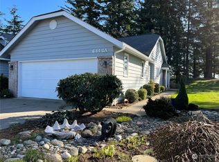 6842 Raspberry Dr #A, Everson, WA 98247