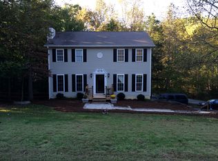 8 Vine Ridge Dr, Palmyra, VA 22963