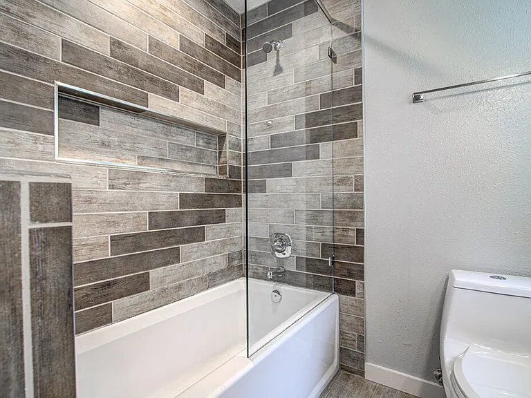 1311 Westmoor Dr — Photo 23