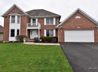 593 Fox Holw, Dekalb, IL 60115