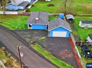 75 Sturtevant Rd, Lebanon, OR 97355