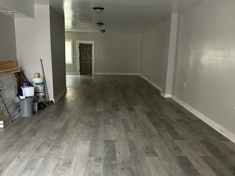 1904 Lamar Ave — Photo 11