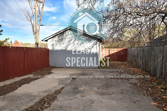 611 S Ponca Ave — Photo 52