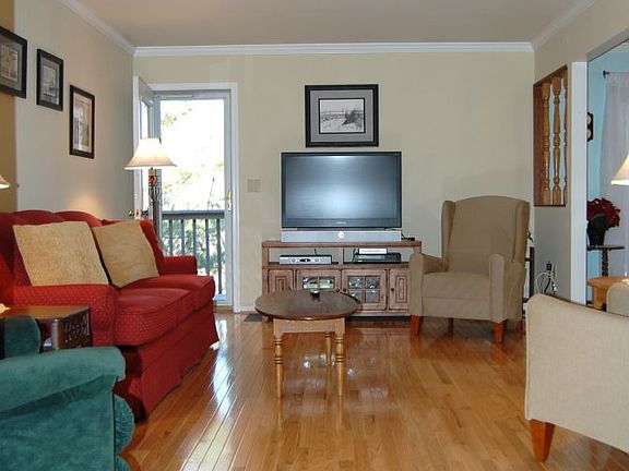 Spacious Living Room
