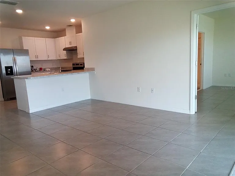 1815 Southfork Dr — Photo 4
