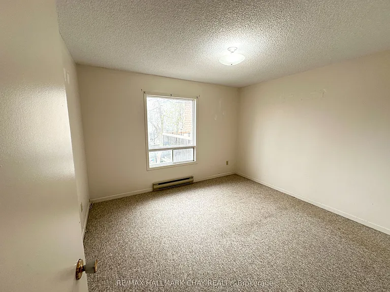 80 Grove St E #204 — Photo 4