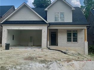 2252 Renaissance Ln, High Point, NC 27262