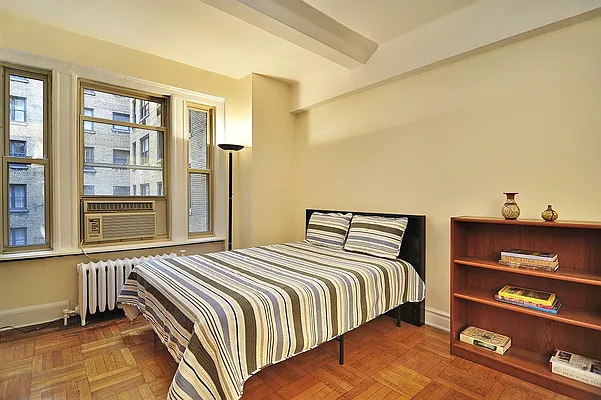 Sold by Corcoran | media 7