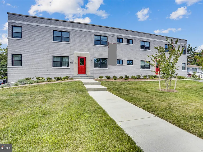 2502 Langston Blvd #2 — Photo 28