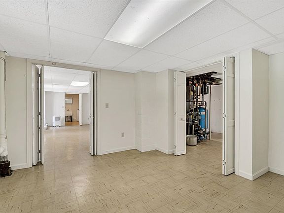 4th image of 18 Quivet Dr