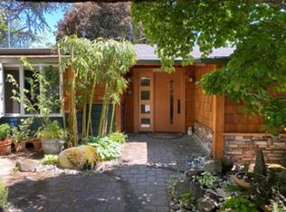 2115 Avalon Way, Hood River, OR 97031
