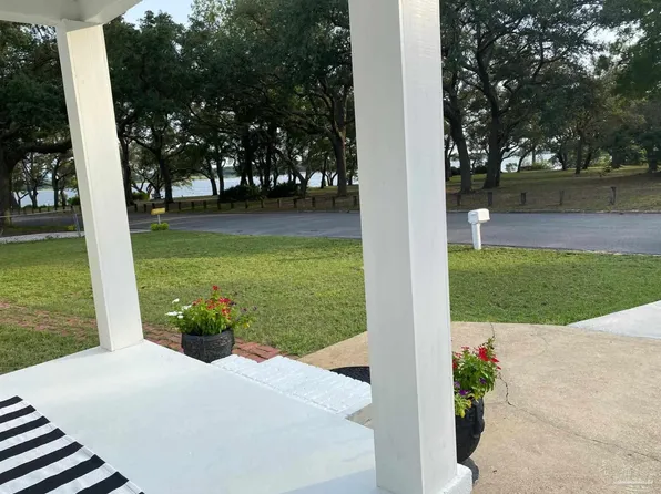 417 SE Baublits Dr, Perdido Key, FL 32507