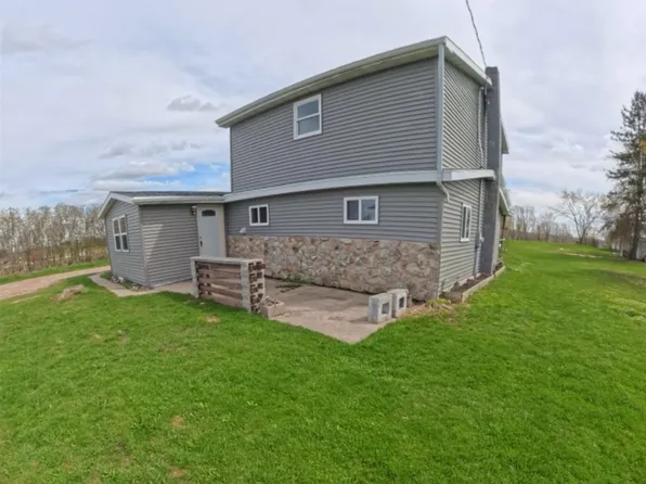 10931 Gillett Town Hall Rd, Gillett, WI 54124