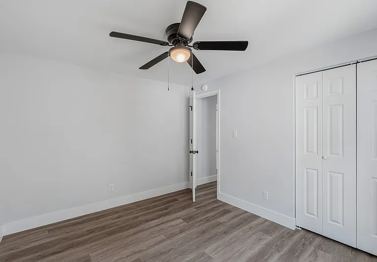 6821 Westland Dr — Photo 27