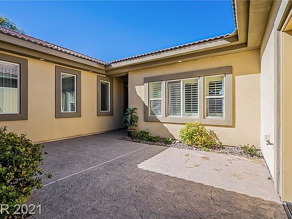 4th image of 8382 Jeeves Cir