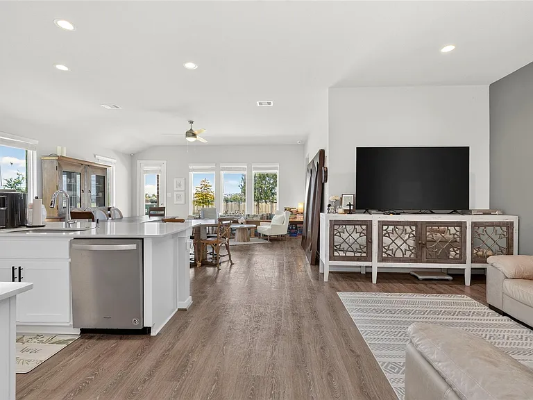 3522 Gore Creek Dr — Photo 19