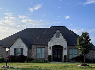 1000 Excalibur Dr, Springdale, AR 72762