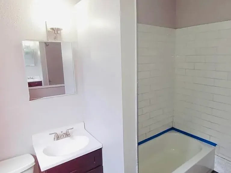 128 Auburn Ave #4 — Photo 4