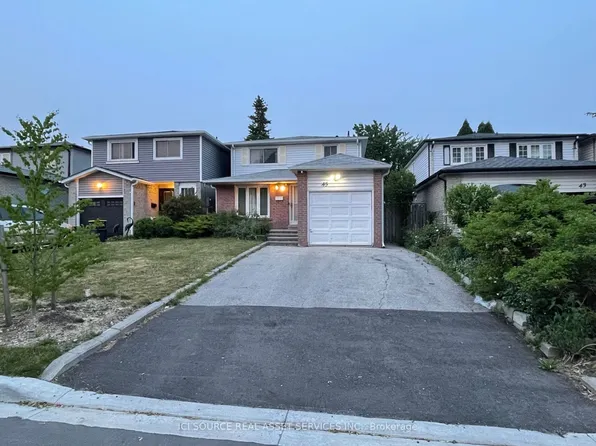 45 Raleigh Cres, Markham, ON L3R 4W4