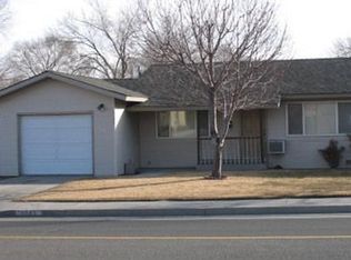 2049 S Roop St, Carson City, NV 89701