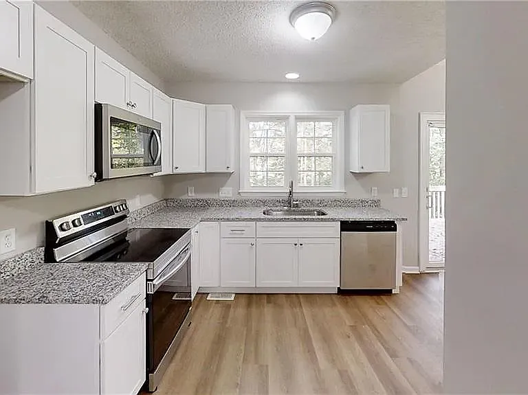 4019 Sherry Ct — Photo 19