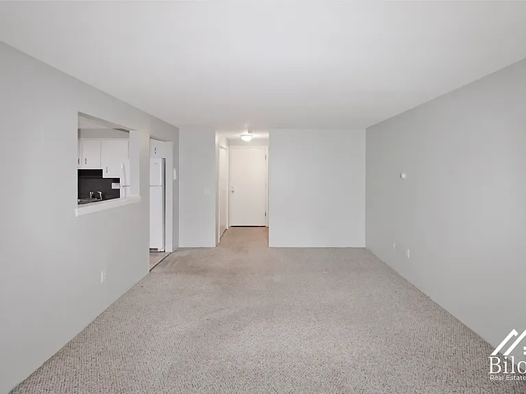 Hillside Terrace Apartments — Photo 42