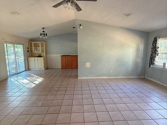 5th image of 20 SE 95th Pl