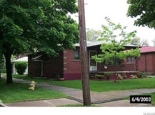 3327 Simmons Ave, Niagara Falls, NY 14303