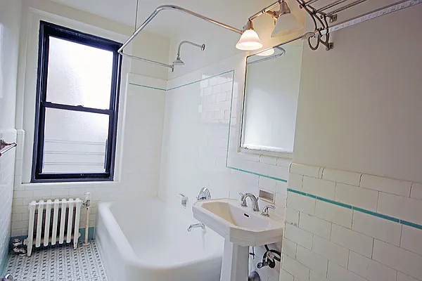 Rented by Ann Ferguson, LLC | media 11