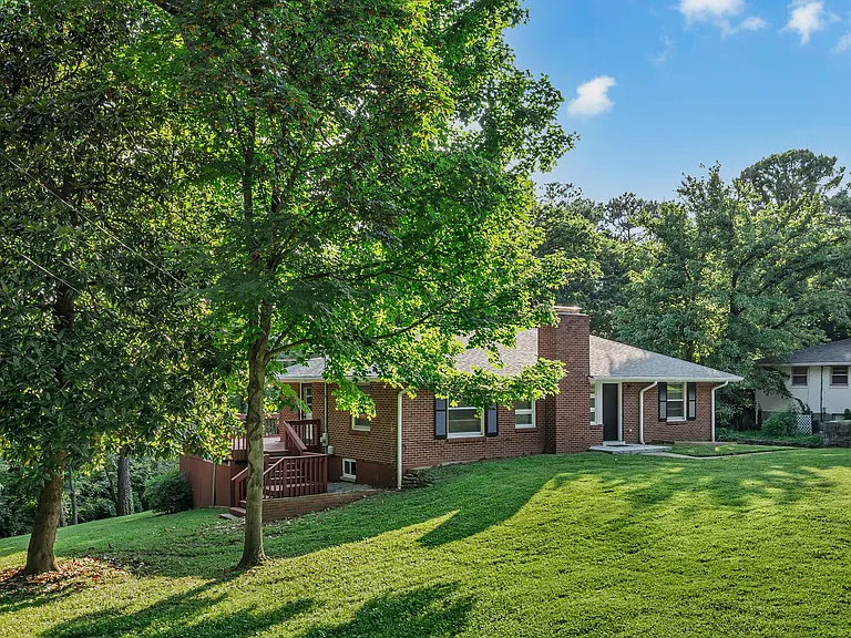 4917 Salem Dr — Photo 6
