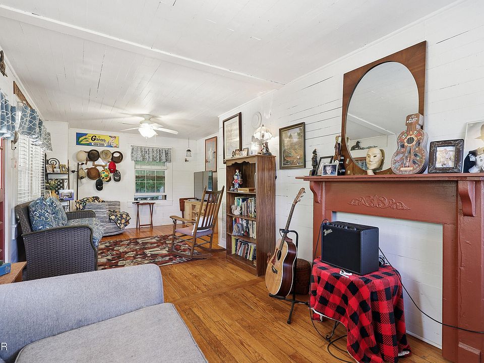 64th image of 1319 Licklog Hollow Rd