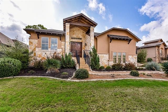 1st image of 307 Coopers Crown Ln