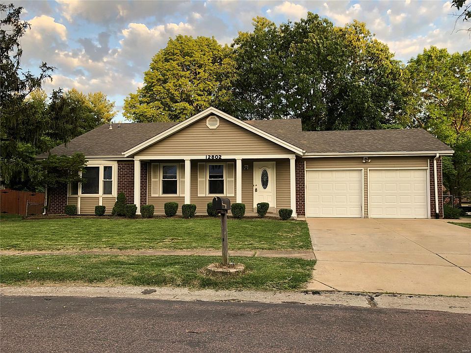 1st image of 12802 Sandfield Dr